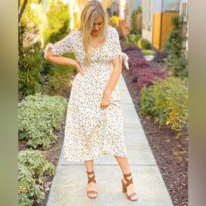 Reborn J Floral Maxi Dress
